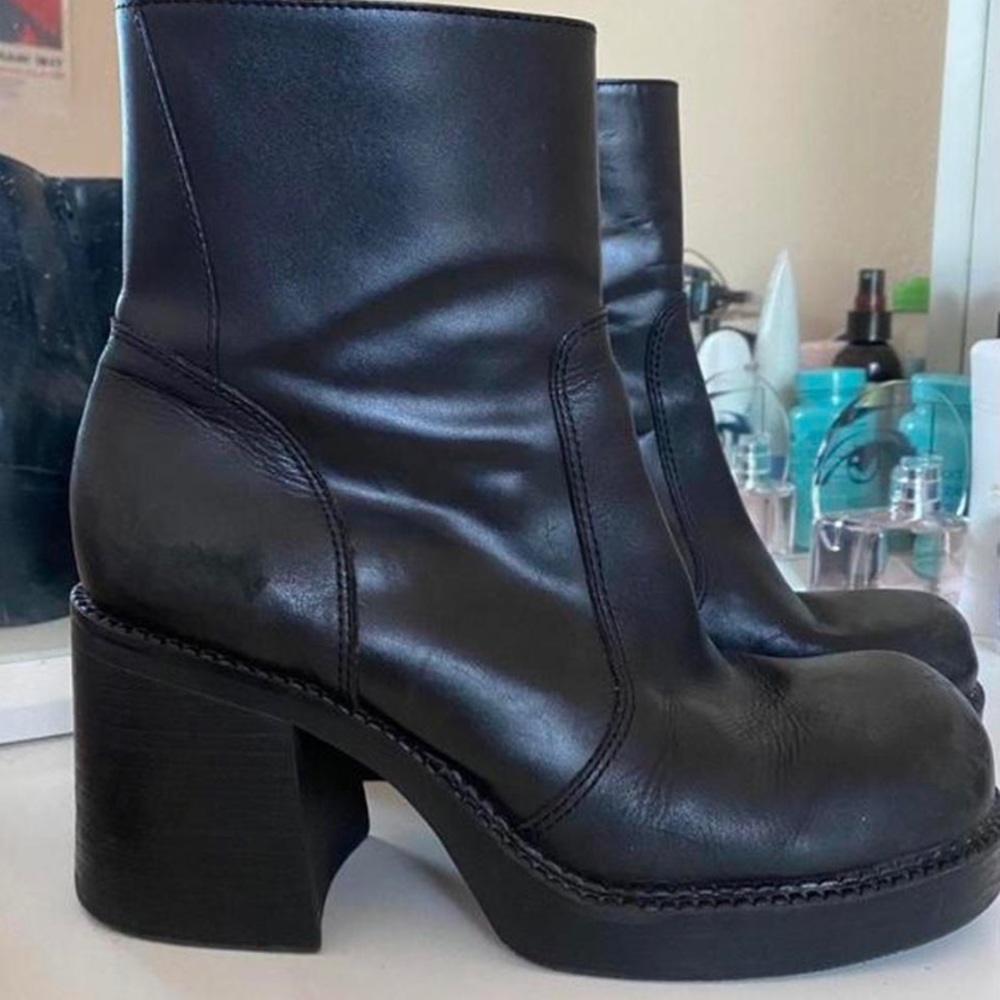 vintage 9&co. black chunky platform boots size 7.5